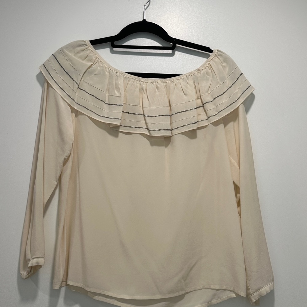 100% Silk Club Monaco Cream Off-Shoulder Top